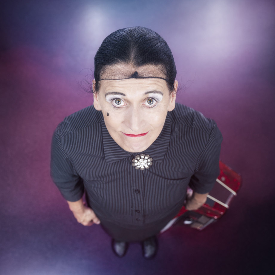 La Signora Froschkoenigin - Foto: Olli Haas